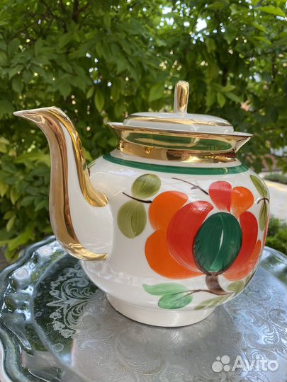 Фарфоровый чайник Чайка СССР большой