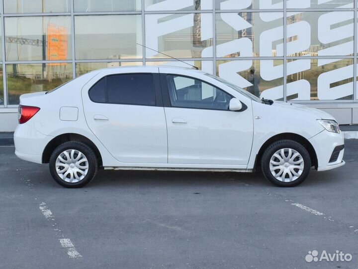 Renault Logan 1.6 AT, 2018, 104 453 км