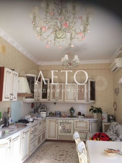 2-к. квартира, 84 м², 4/7 эт.