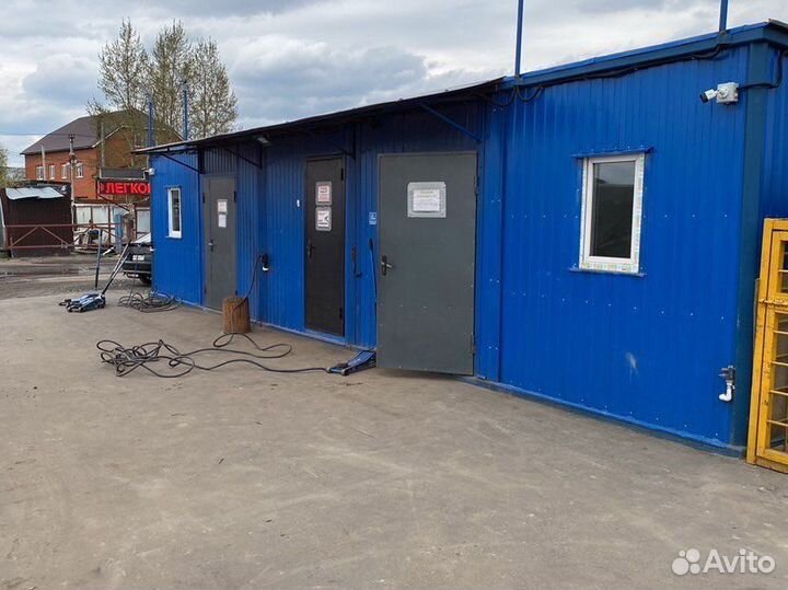 Сотрудник шиномонтажа (35 процентов)