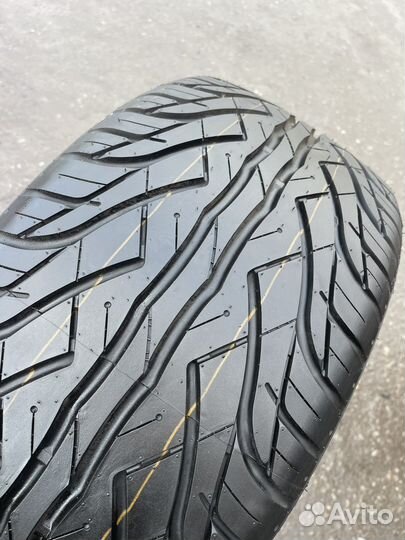 Winrun KF7700 UHP 255/35 R20 97W