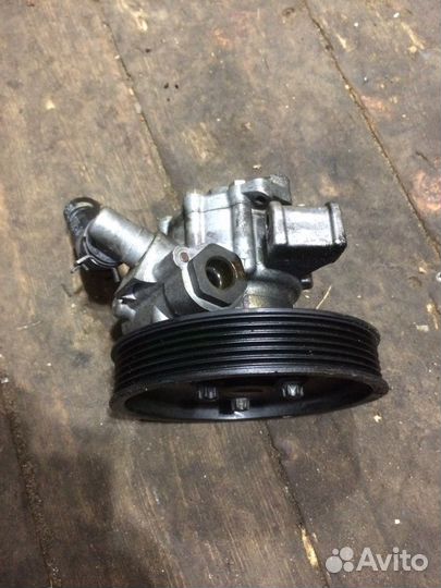 Насос Гур Мерседес W202 W203 W210