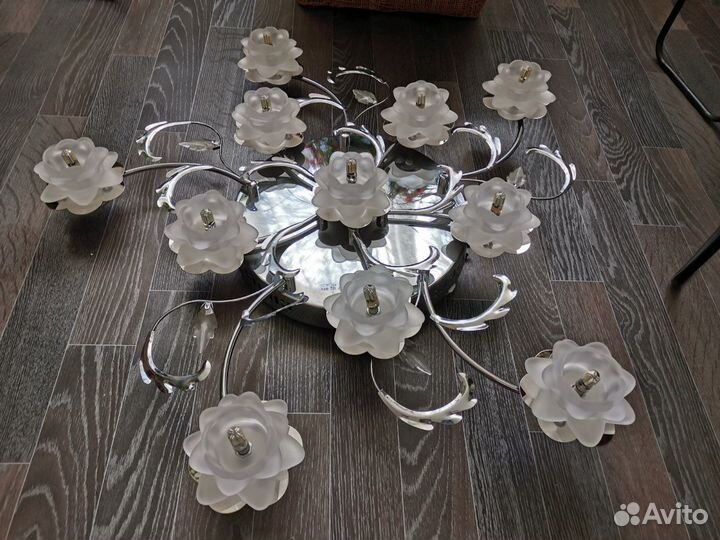 Люстра с пультом