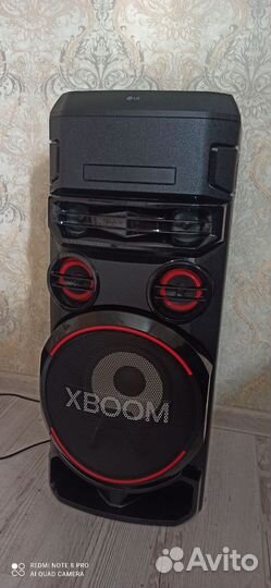 Музыкальная колонка LG xboom