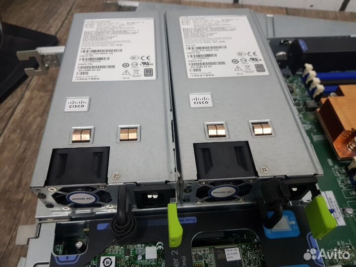 1U Сервер Cisco UCS C220 M3 / HP DL360 Gen8 8SFF