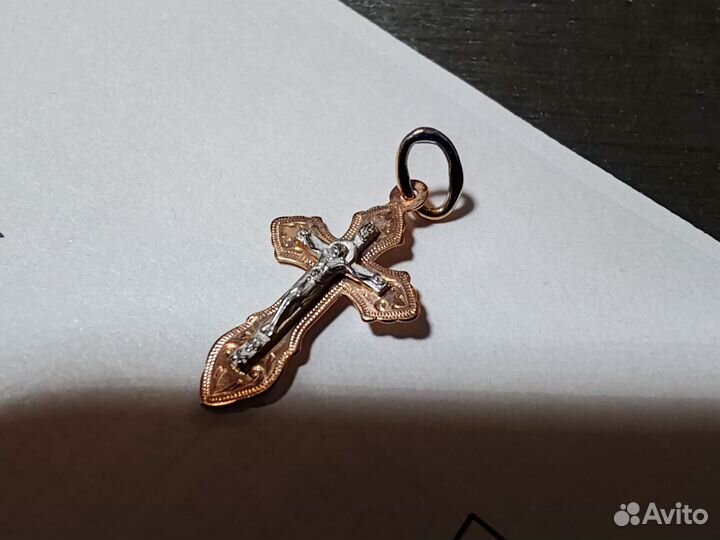 Золотой крест 585 пробы