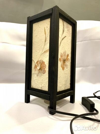 Японская лампа ручной работы