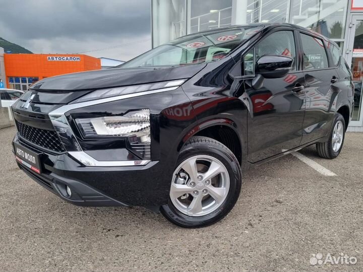 Mitsubishi Xpander 1.5 AT, 2022, 700 км