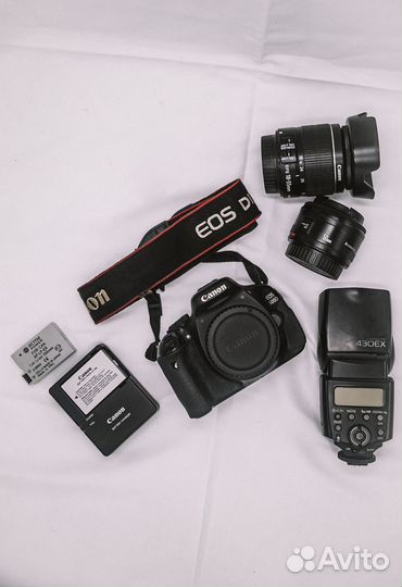 Фотоаппарат Canon EOS 600D с комплектом