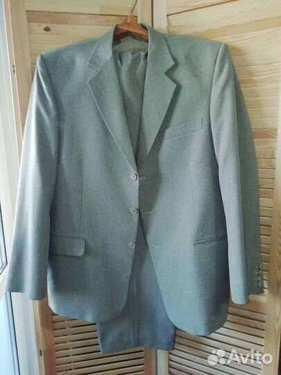 Мужской костюм