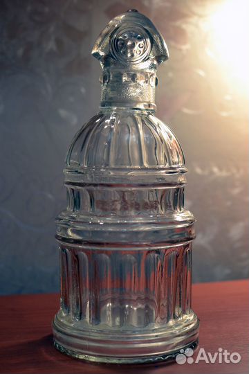 Бутылка с винтовой крышкой