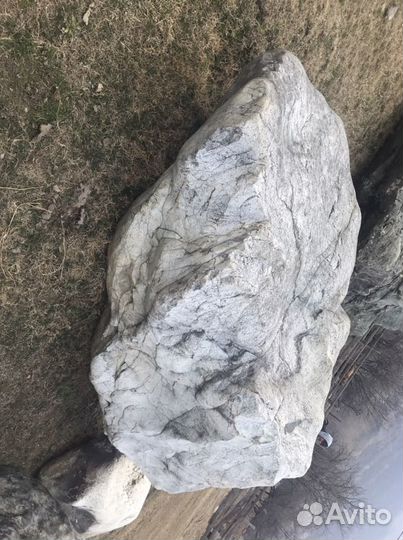 Камень валуны для ландшафтного дизайна