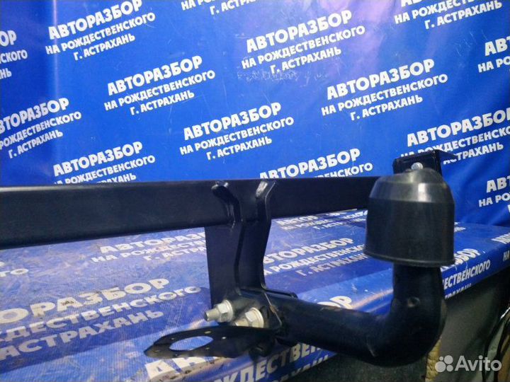 Фаркоп Ваз Лада Веста Кросс седан H4MD429 2020