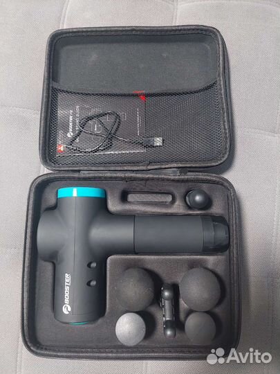 Профессиональный массажер перкусионный booster