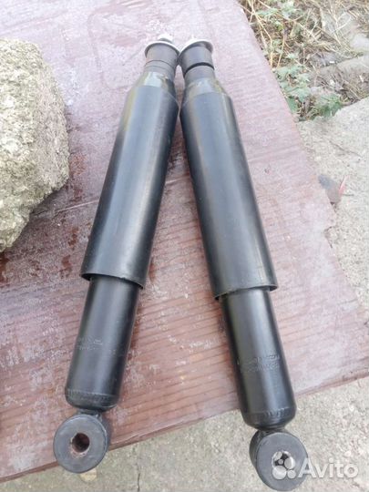 Задние амортизаторы волга