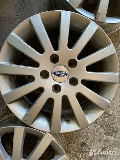 Литые диски r15 на Ford