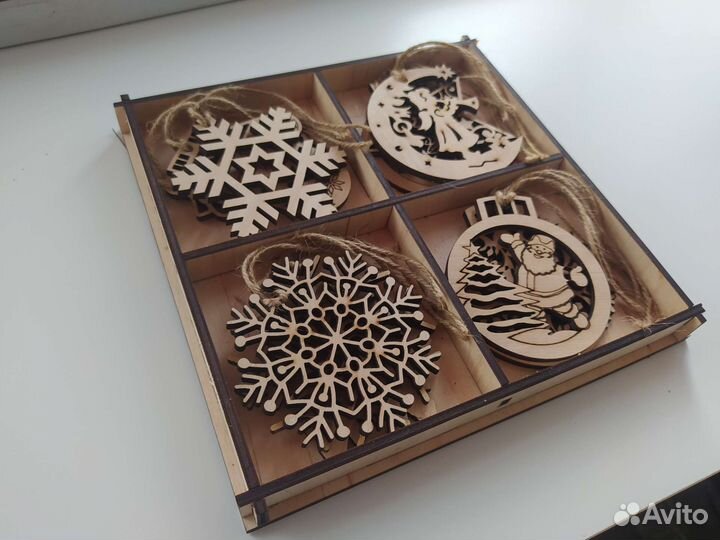 Новогодние игрушки из дерева на ёлку