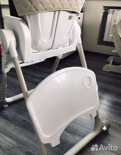 Стульчик для кормления happy baby william