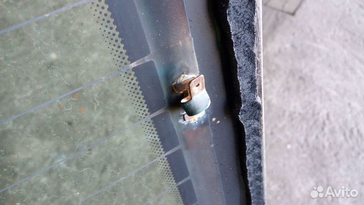 Ниссан альмера н16 заднее стекло