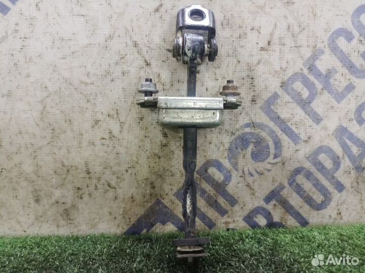 Ограничитель двери задний левый Ford Fusion