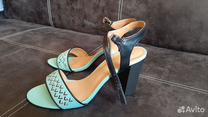 Босоножки женские 38 размер