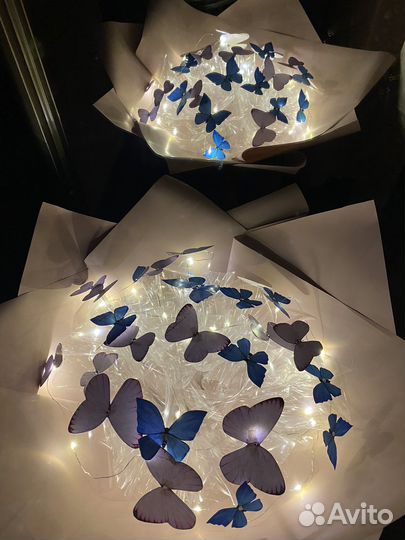 Букет из бабочек с огоньками