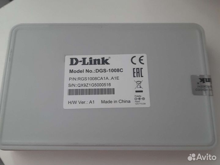 Коммутатор D-Link DGS -1008C