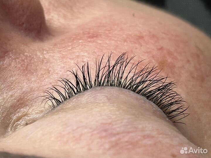 Наращивание ресничек