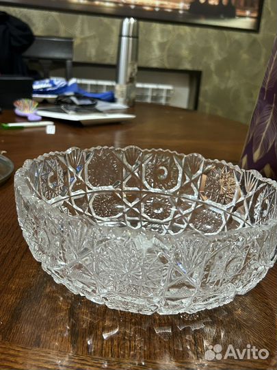 Хрустальная ваза