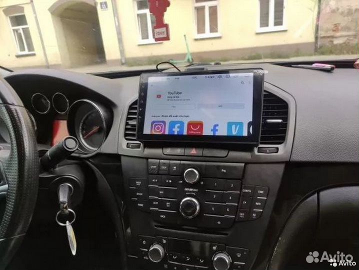 Магнитола Insignia 08-12 Premium