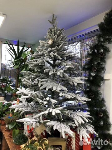 Ель искуственная