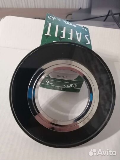 Точечник черный, стекло