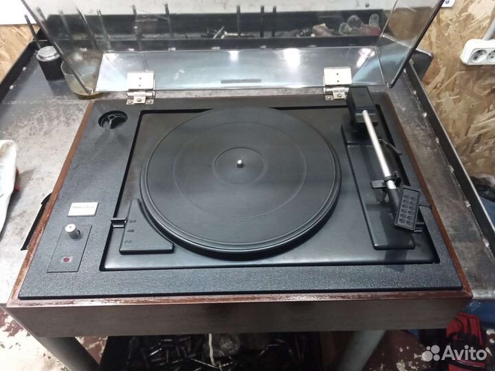Проигрыватели винила 80х