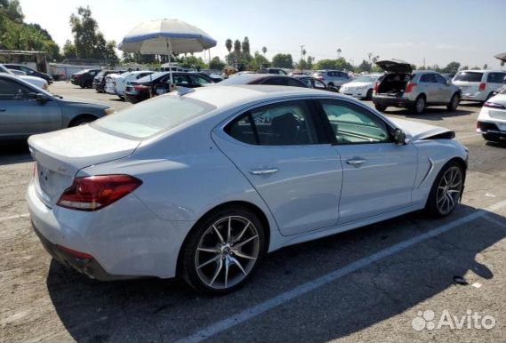 В разборе genesis G70 с 2017