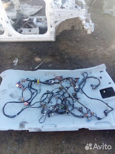 Проводка двигателя Citroen C4 B7 хэтчбек TU5 2013