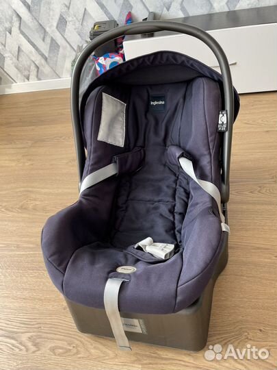 Автолюлька с базой Inglesina