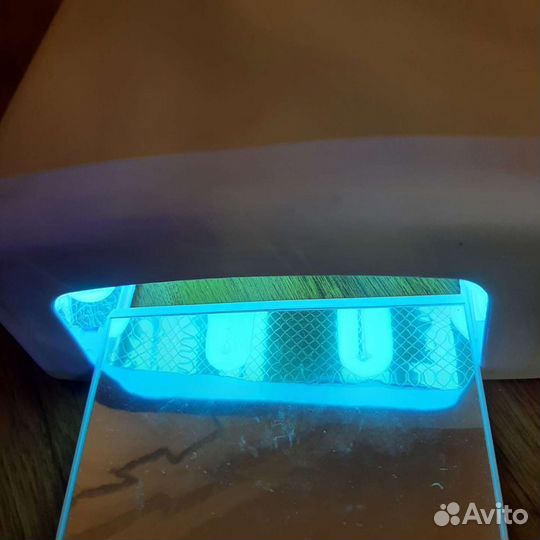 Лампа для ногтей