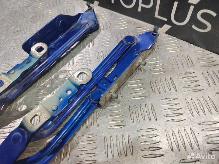 Петли крышки багажника Renault Megane 2 1.4