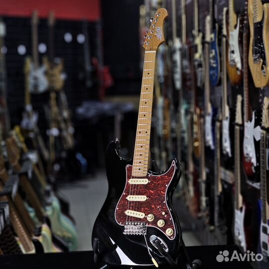 Электрогитара JET JS-300BK