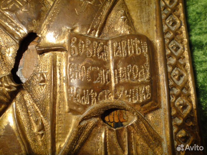 Старинная Икона Николай Чудотворец на Серебре