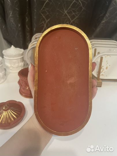 Шкатулка с подносом из гипса