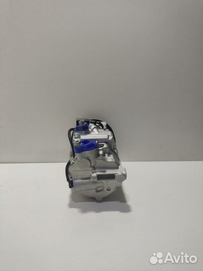 Компрессор кондиционера Touareg Audi Q7 3.0 tdi