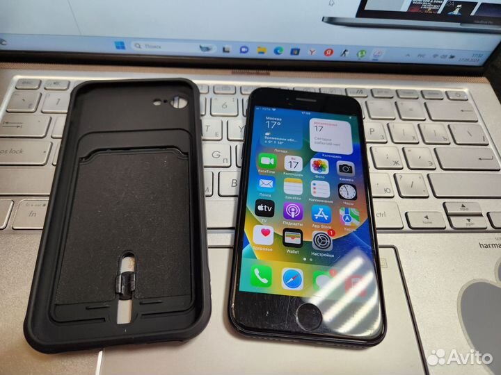 iPhone 8 64 gb
