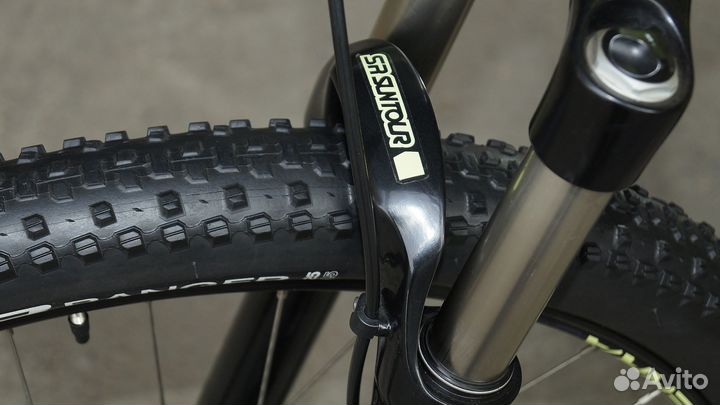 GT Avalanche 27.5 Elite