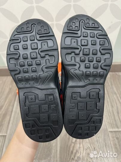 Кроссовки nike Air Max Invigor 11 C новые