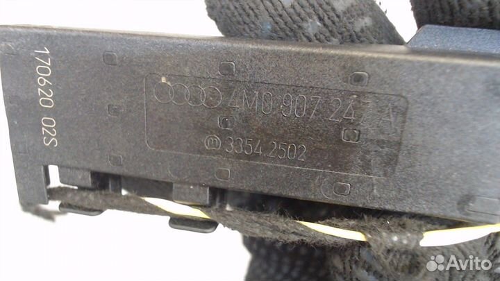 Антенна Audi A5, 2018