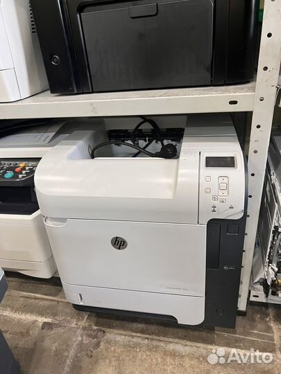 Принтер hp M600