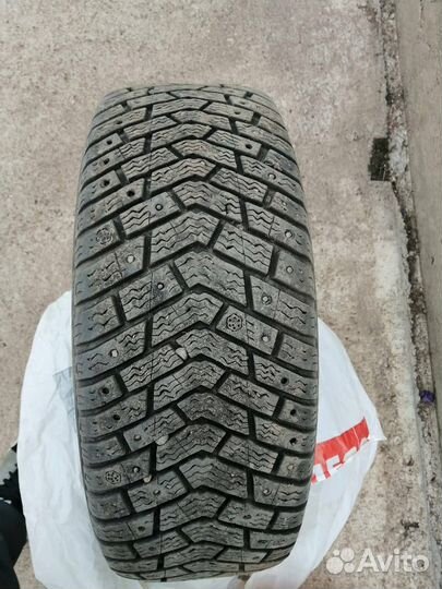 Kumho I'Zen KW22 205/60 R16 92T