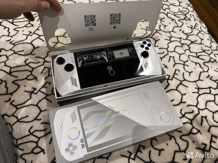 Игровая консоль Asus rog ally