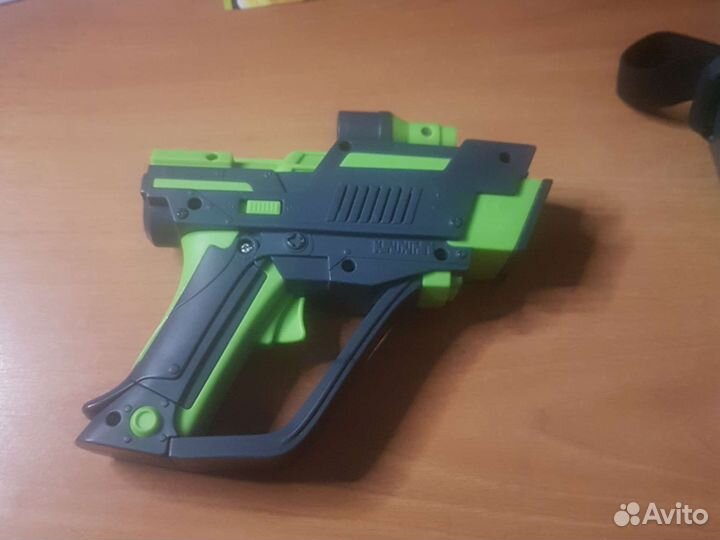 Очки с инопланетянами